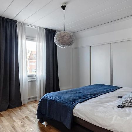 Amazing Family Home In Stockholm Eksteriør billede