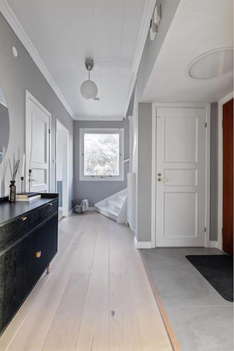 Amazing Family Home In Stockholm Eksteriør billede